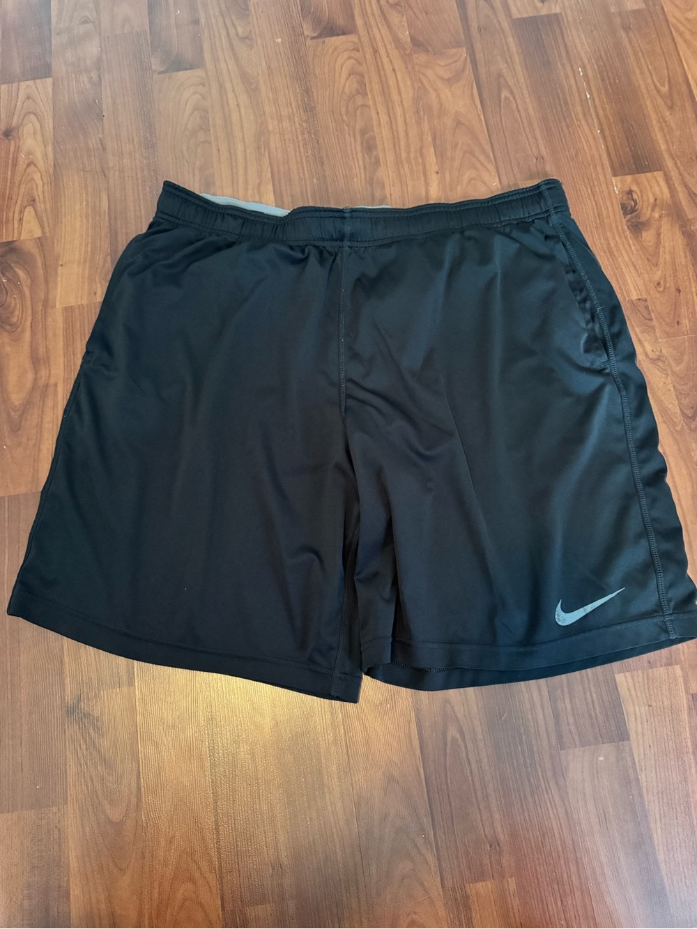 Nike Dri-FIT Athletic Training Shorts Black Grey Branded Waistband XL
